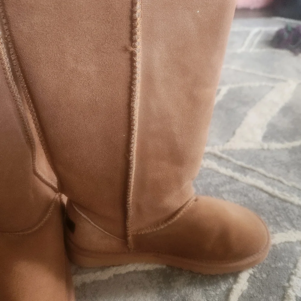 Beach Feet classic chestnut boot